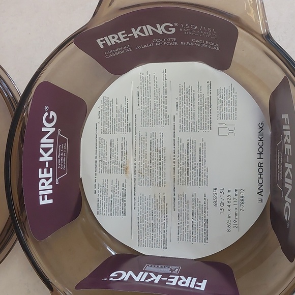 CLEARANCE! ANCHOR HOCKING "Fire-King" new without tag/ vintage lidded  caserole. - Picture 8 of 9